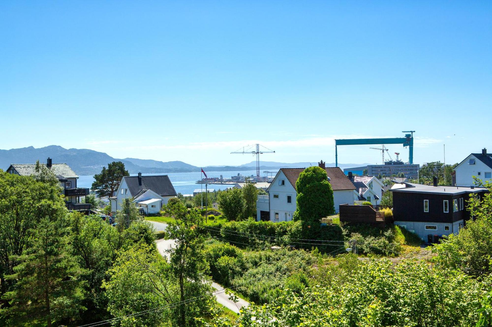 Central Sea View Villa Stord Buitenkant foto
